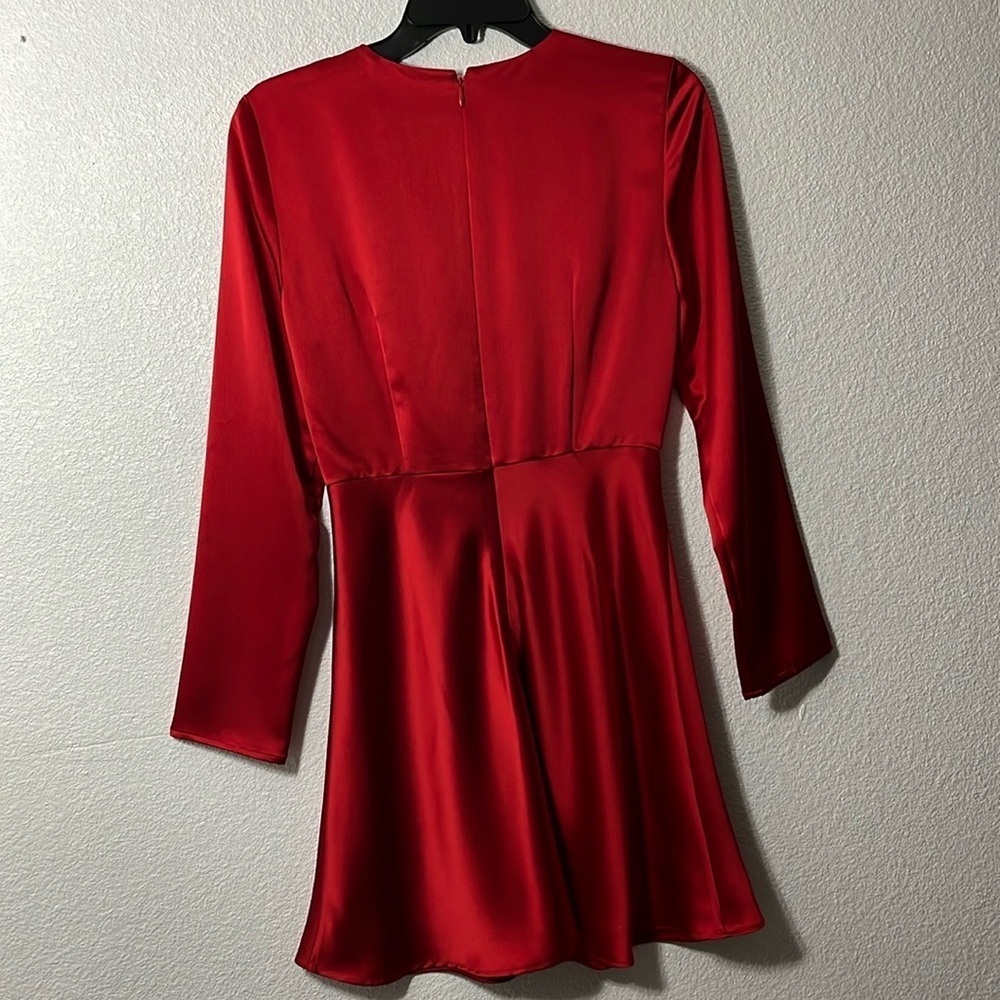 New dress red - Picture 2 of 8